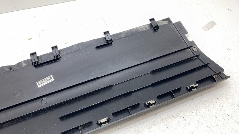 PT00742033A ⭕ 2025 Rivian R1S Passenger Side Rocker Molding Cover Panel Right PT00742033-A