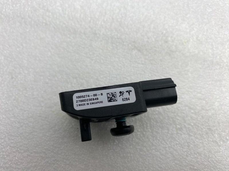 100527400B ⭕12-20 Model S Front Left or Right Acceleration Crash Impact Sensor 1005274-00-B