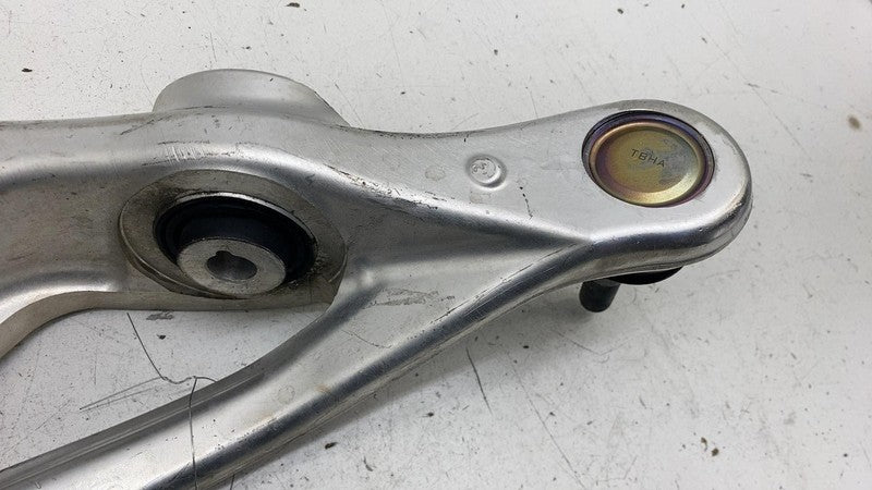 PT01147634A ⭕ 2025 Rivian R1S Front Right Suspension Lower Control Arm AWD OEM PT01147634-A