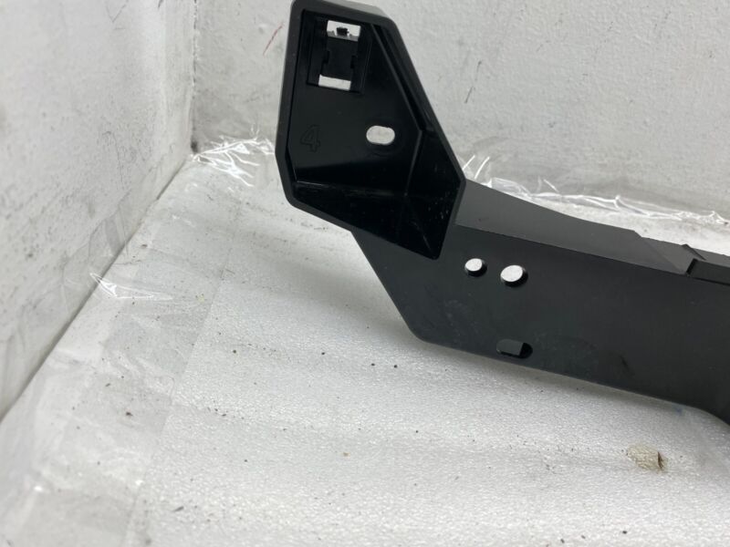 149404500E 2020 2021 2022 Tesla Model Y MY Rear Bumper Fascia Center Mount Support Bracket