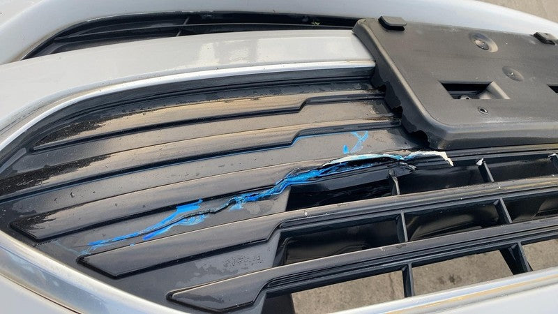 2017 Ford C-Max Front Bumper Cover Shell Panel w/ Grille & Emblem Whit