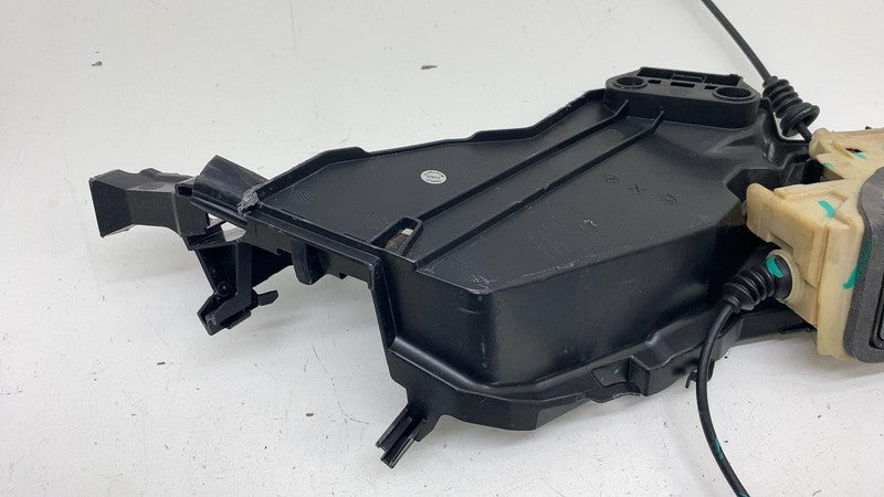 32310937 ⭕ 2021-2023 Polestar 2 Rear Left Door Handle & Lock Actuator Silver-729 32310937