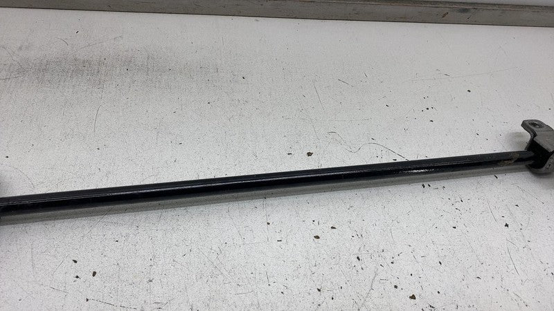 2017-2020 Maserati Levante Rear Stabilizer Sway Anti Roll Bar 67003885