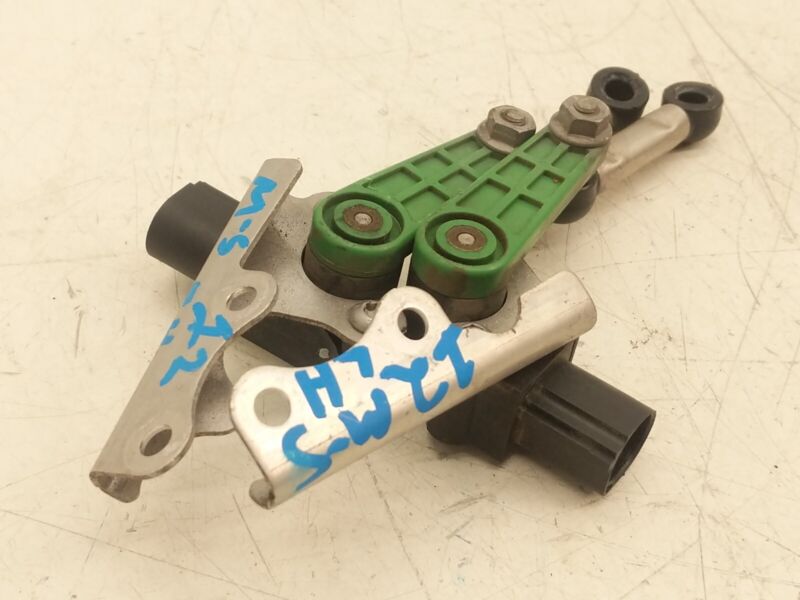 6006514 00 B 2012-2015 Tesla Model S Front Left & Right Air Ride Height Level Sensor Assembly