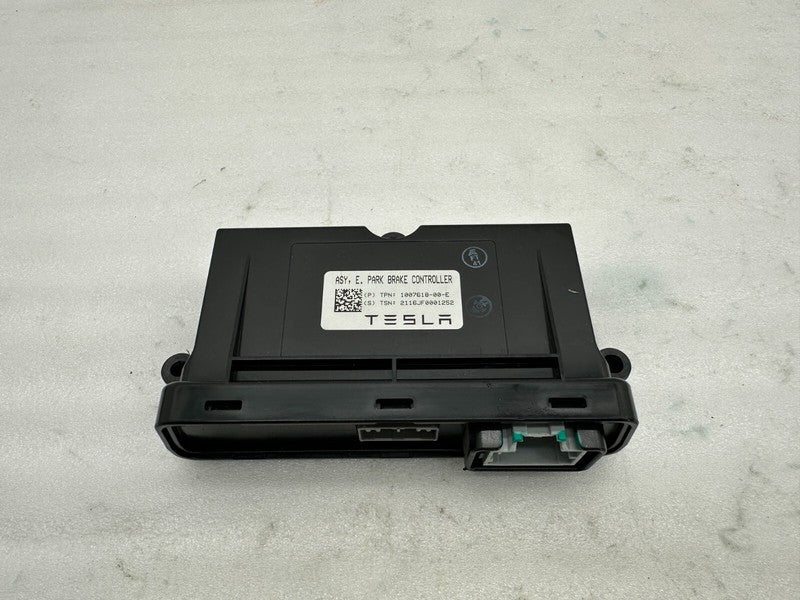 100761800E ⭕ 12-20 Model S Electronic Parking Brake Controller Module Control 1007618-00-E