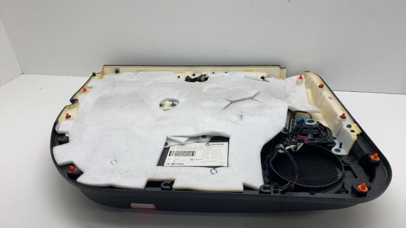 Does not apply 2016-2019 Mercedes-Benz GLE350 Front Passenger Side Door Panel Trim Cover Right