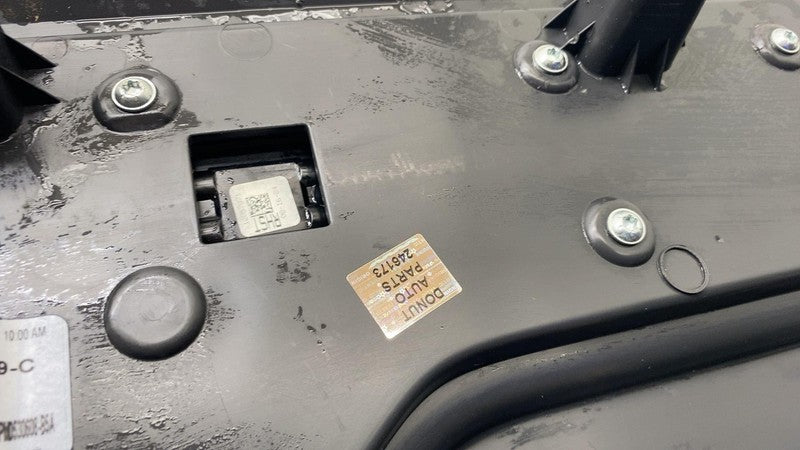 C100219779C ⭕ 25 Rivian R1S Rear Right Scuff Plate Panel w/ C-Pillar Cover Trim C100219779-C