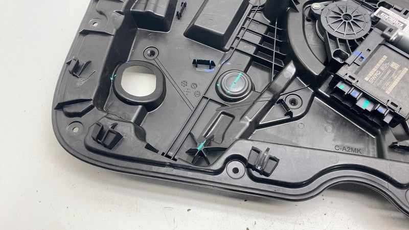 30747092 ⭕ 2021-2023 Polestar 2 Front Right Side Door Window Regulator & Carrier 30747092