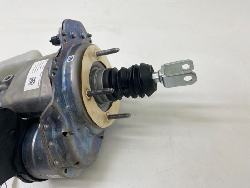 1044671 00 D ⭕ 2017-2023 Model 3 Power Brake iBooster Master Cylinder Reservoir 1044671-00-D