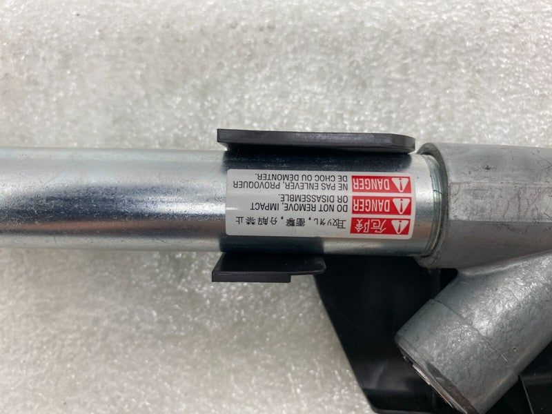 100453200C ⭕ 12-20 Model S Left 1st Row Lap Pretensioner Model X 16-20 Right 1004532-00-C