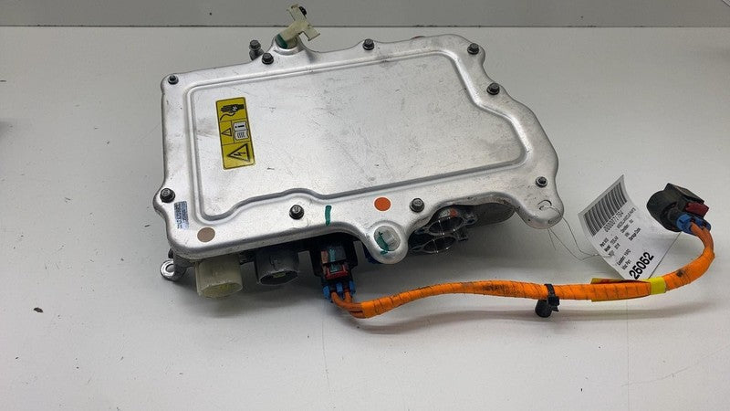 ⭕ 16-20 Tesla Model X Front High Voltage Distribution Junction Box 104