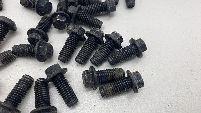 2020-2024 Tesla Model Y SET of Bolt Screw