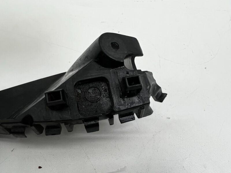 6008821 ⭕12-20 Tesla Model S MS Front Passenger Side Bumper Fender Bracket Right 6008821