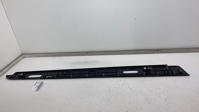 PT00030675M ⭕22-24 Rivian R1T Rear Left Upper Bed Main Molding Trim Cover Panel PT00030675-M