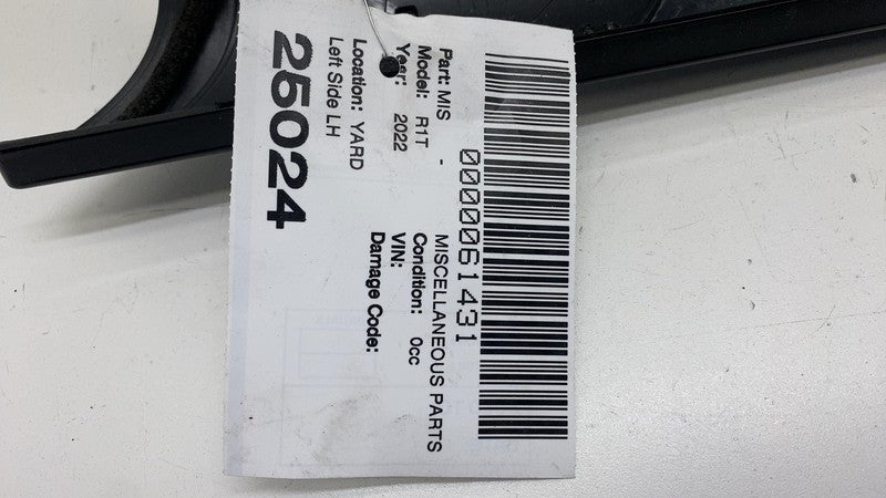 PT00015996H ⭕ 2022-2024 Rivian R1S R1T Front Exterior A-Pillar Trim Panel Left PT00015996-H