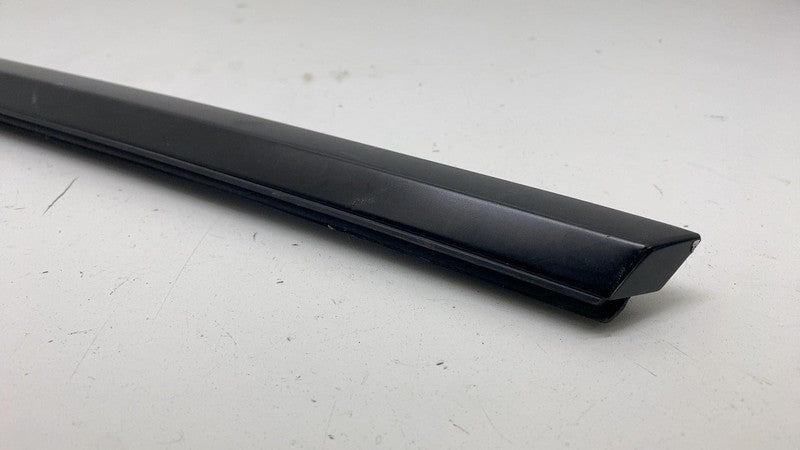 ⭕ 2020-2024 Tesla Model Y Rear Right Door Window Outer Belt Assy 14957