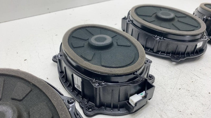 PT00001455-H ⭕ 2022-2025 Rivian R1S Front & Rear Left & Right Door Speaker SET PT00001455-H
