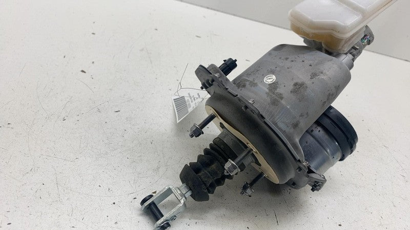 ⭕ 2017-2023 Model 3 Power Brake Booster Master Cylinder & Reservoir 10