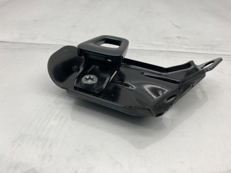 1060012 00 D ⭕16-20 Tesla Model X Rear Left Trim Trunk Liftgate Tie Down Bracket 1060012-00-D