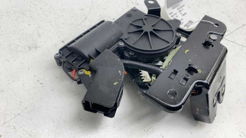 ⭕2020 -2024 Tesla Model Y Rear Liftgate Tailgate Decklid Lock Latch Ac