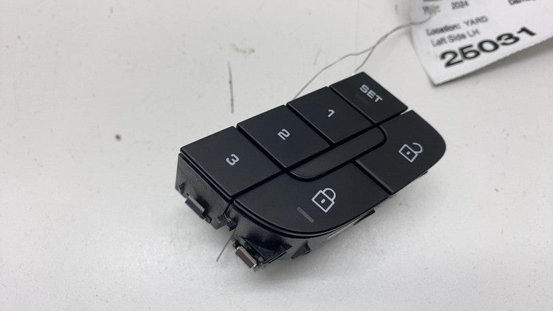 976 959 770 ⭕ 2024 Porsche Cayenne Front Left Memory & Central Lock Safety Switch 976959770