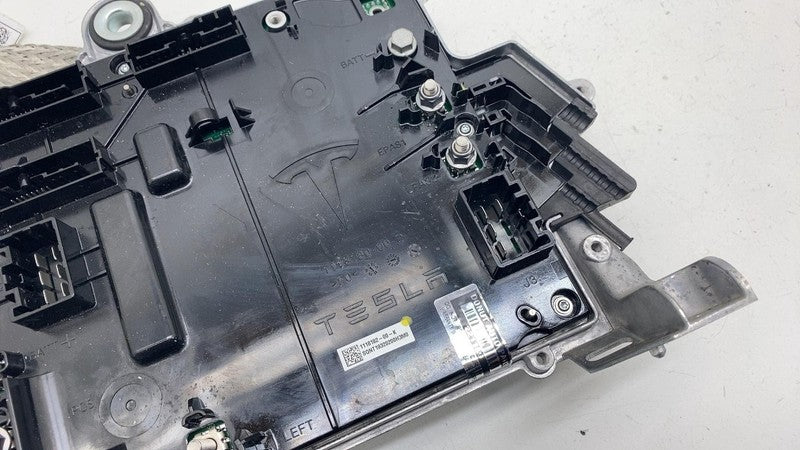 111818200K ⭕ 2017-2020 Tesla Model 3 M3 Front Electrical Control Module System 1118182-00-K