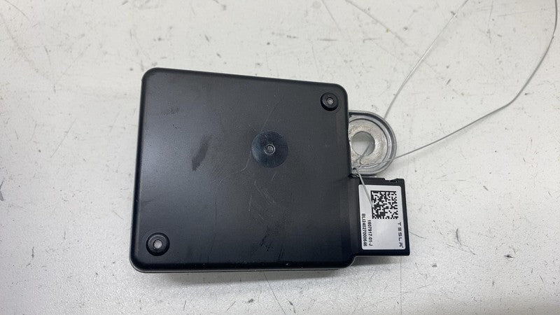 160791701J ⭕ 24-25 Cybertruck Model 3 Interior Cabin Radar Sensor Module Unit 1607917-01-J