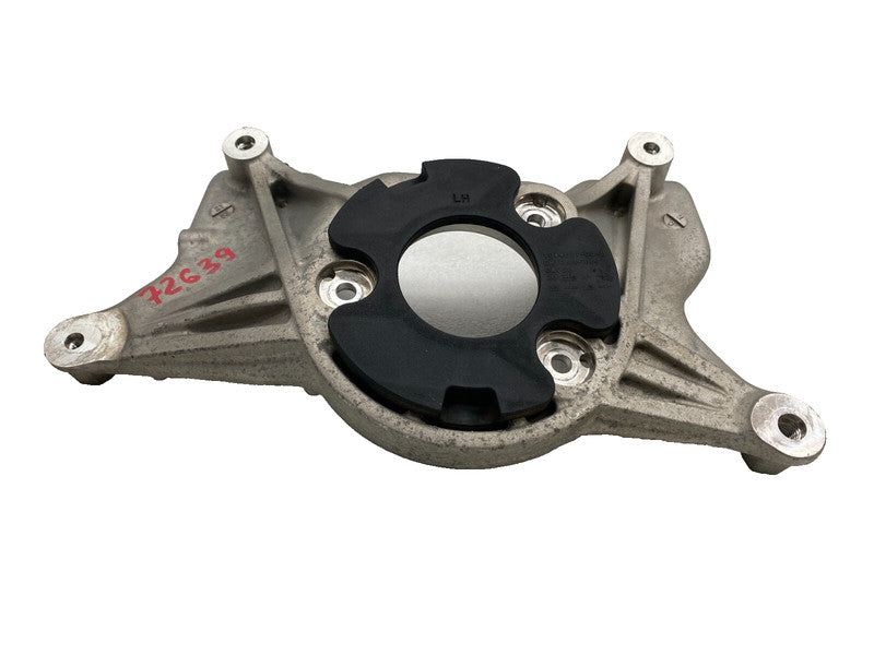 104437100D ⭕ 20-24 Model Y MY Front Driver Side Upper Strut Mount Bracket Left 1044371-00-D