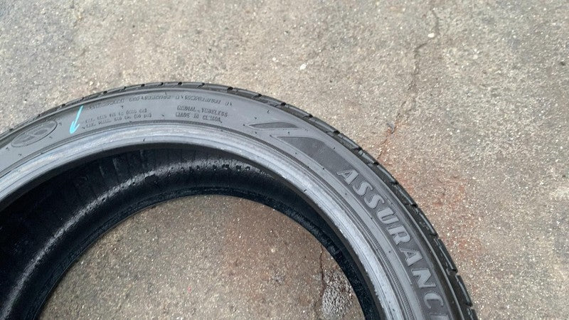 ⭕ Goodyear Assurance MaxLife Tire 235/40R19 96V