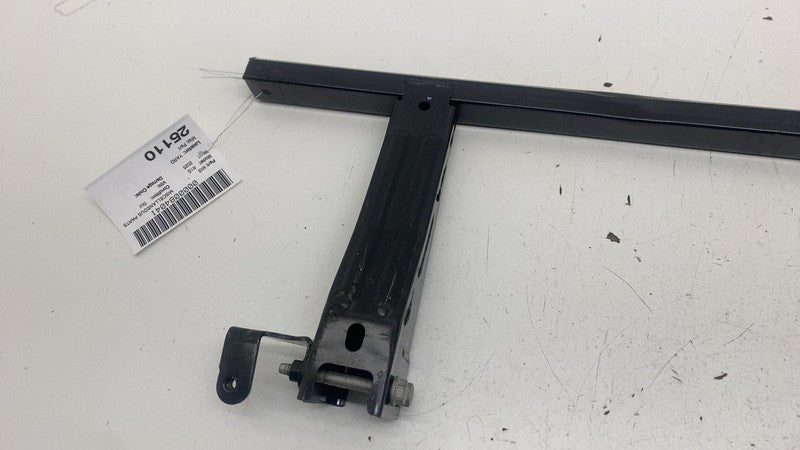 PT01061916 ⭕ 25 Rivian R1S Front Lower Slam Panel Radiator Support PT01061916 / PT01061918