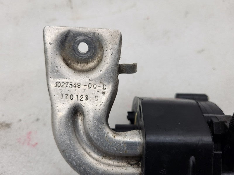 ⭕ 16-20 Model X Mid Front Bracket Thermal Management Cooling System 10