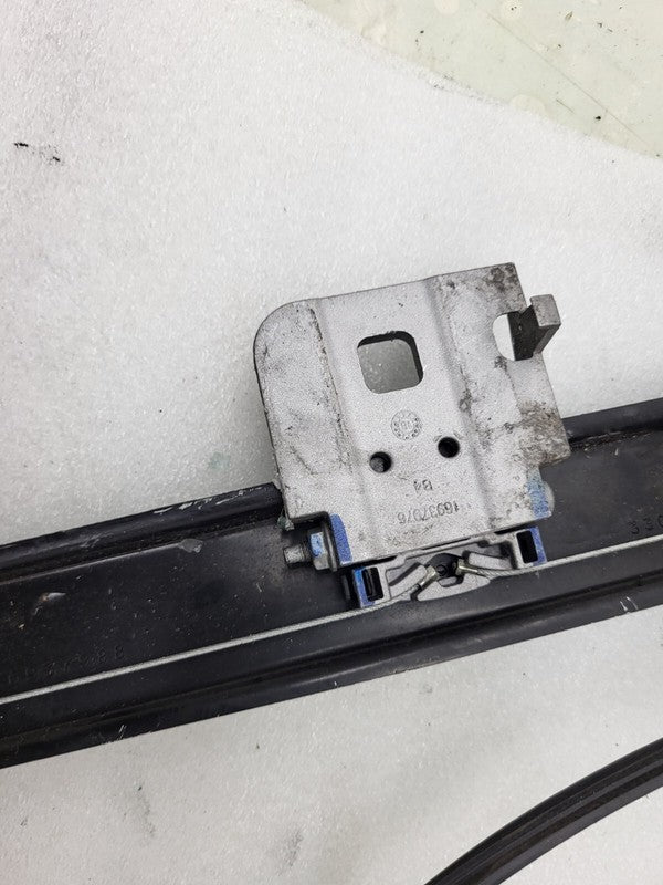 ⭕ 17-23 Model 3 Front Passenger Side Window Regulator & Motor Right 10