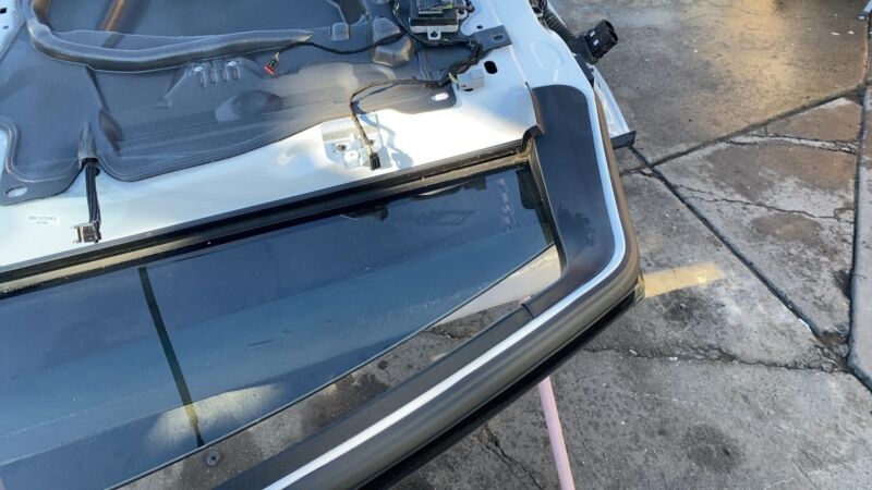 2013-2018 Ford C-Max Front Passenger Side Door w/ Glass Assembly Right White YZ