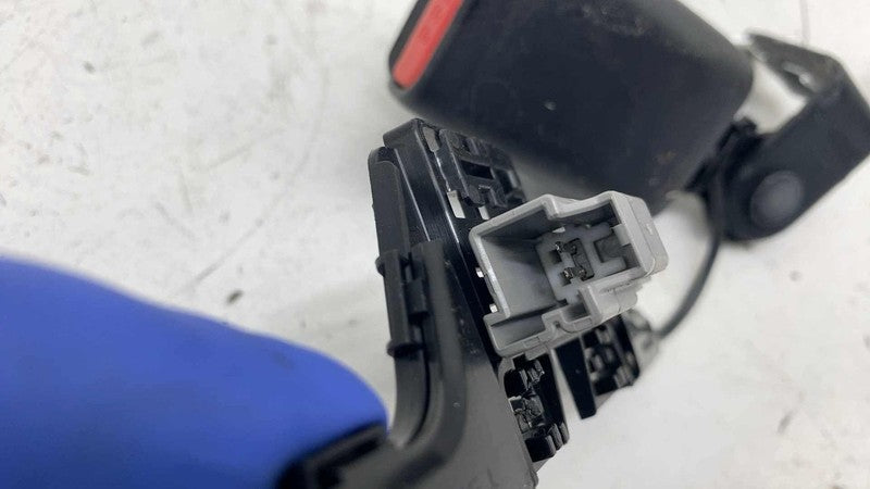 ⭕ 17-23 Model 3 Rear Driver Side 2nd Row Seatbelt Buckle Black Left 10