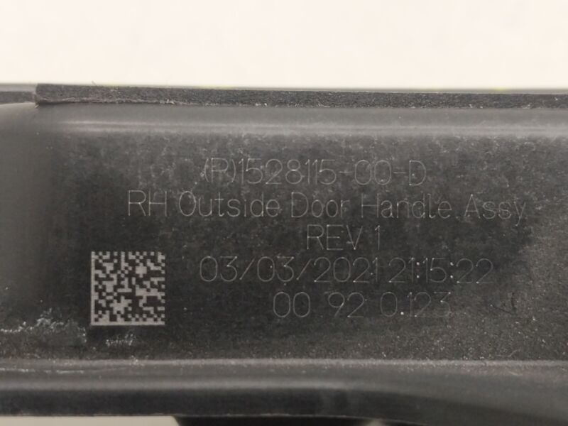 2020-2023 Tesla Model 3 Y Front or Rear Exterior Outer Door Handle Right Black