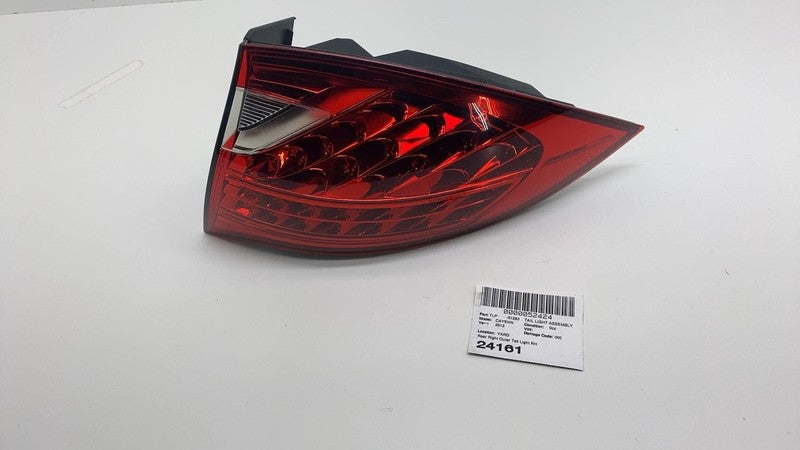 7P5 945 096 L 2011-2014 Porsche Cayenne Rear Passenger Outer Taillight LED Tail Lamp Right RH