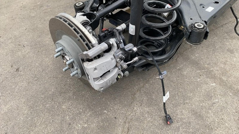 1120990 18 J ⭕ 24-25 Model 3 Rear Drive Unit Low Current + Subframe & Suspension 1120990-18-J