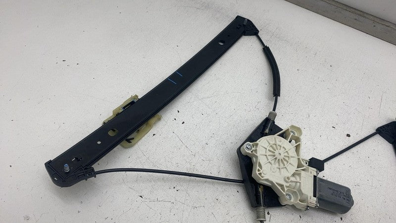 4KE837461 ⭕ 2019-2023 Audi e-Tron Front Side Door Window Regulator & Motor Left 4KE837461