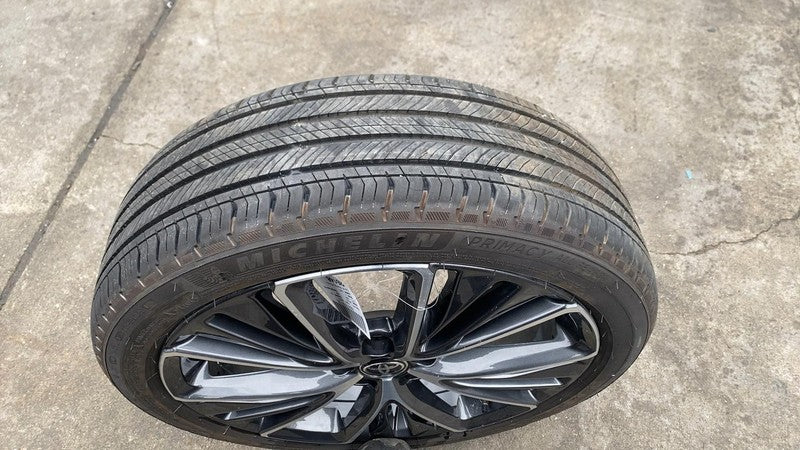 ⭕ 23-25 Toyota Prius Alloy Wheel Rim 5 Y-Spoke 19x6.5 w/ Michelin Tire