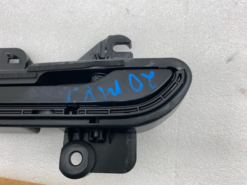 ⭕ 20-24 Tesla Model Y Front or Rear Driver Side Exterior Outer Door Handle Left