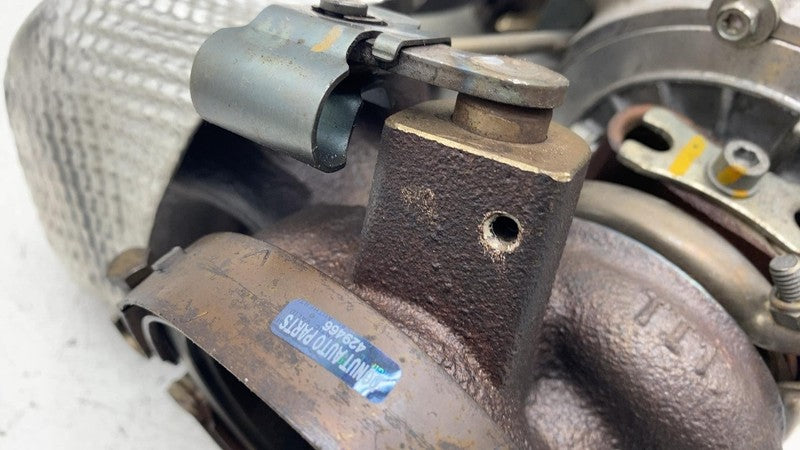 ⭕ 17-20 Maserati Levante Right Turbocharger Turbo Charger Manifold w/