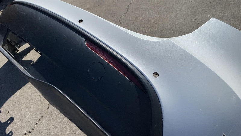 ⭕ 20-24 Model Y Rear Bumper Cover w/ Sensor Holes + Lower Valance Whit