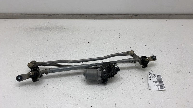 ⭕ 2017-2024 Chrysler Pacifica Front Windshield Wiper Motor & Linkage 6