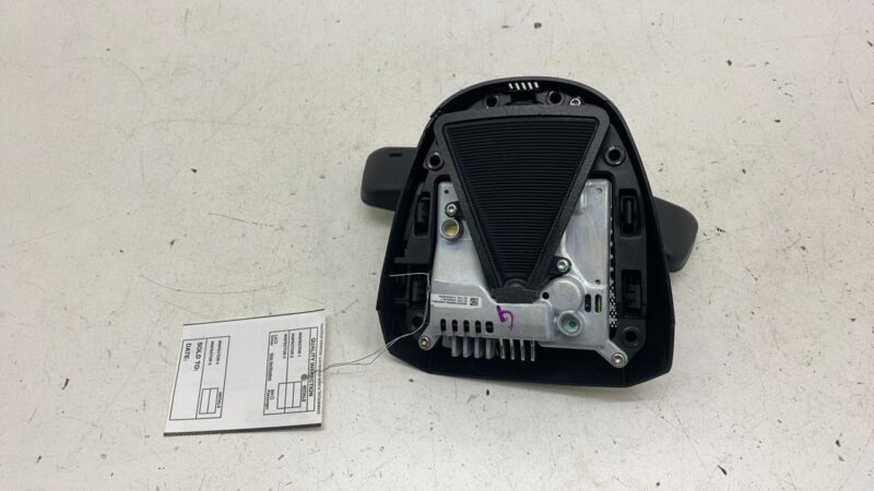 103848299J 2012-2020 Tesla Model S Front Windshield Autopilot Mono Camera & Rearview Mirror