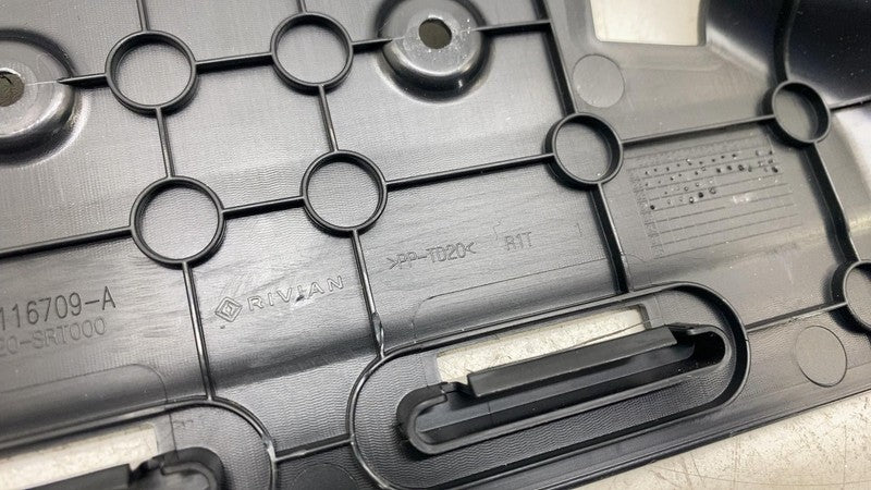 PT00116709A ⭕ 2022-2025 Rivian R1S Front Right Seat Upper Back Frame Bracket RH PT00116709-A