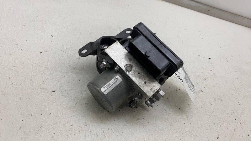 104474100D 2017-2023 Tesla Model 3 Anti-Lock Brake System Abs Pump Module Unit 1044745-00-B