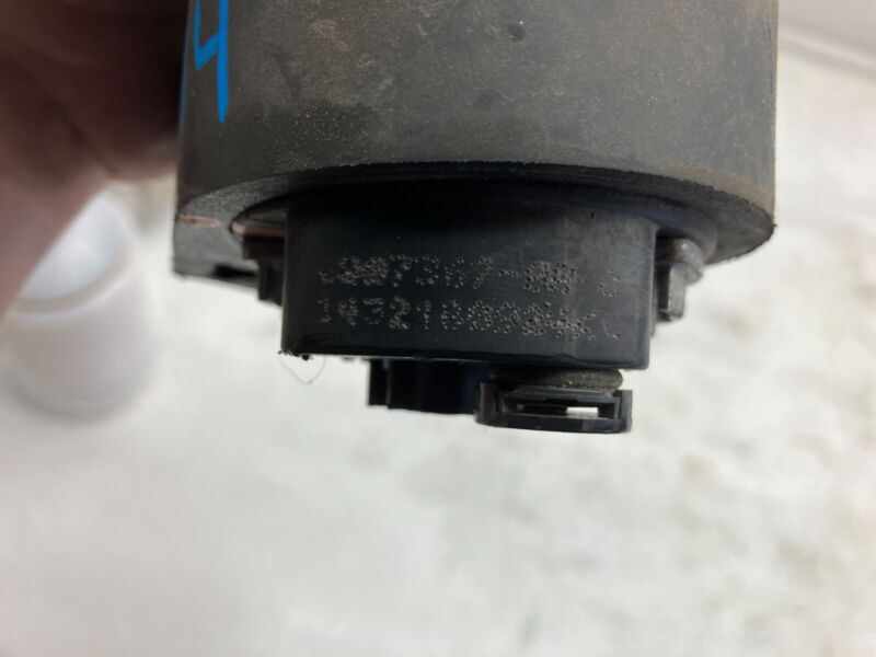 2012-2015 Tesla Model S MS Motor Inverter Battery Coolant Auxiliary Water Pump