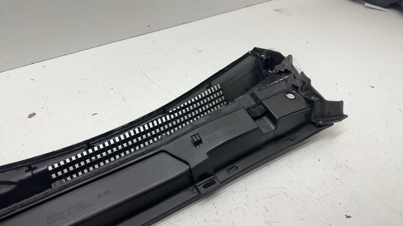 ⭕ 2023-2025 Toyota Prius Front Windshield Wiper Cowl Vent Trim Panel 5