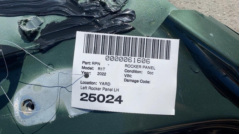 ⭕ 2022 2023 2024 Rivian R1T Driver Side Rocker Panel Frame Left LH Assembly