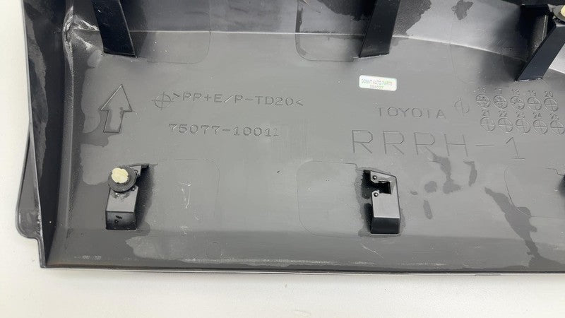 75077-10011 ⭕ 2018-2022 Toyota CHR Rear Passenger Side Door Lower Molding Right 75077-10011